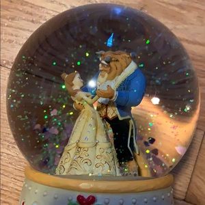 Beauty And Beast Snow Globe
